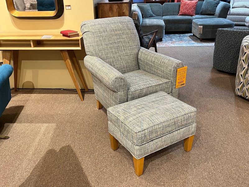 304C Chair & Ottoman Set